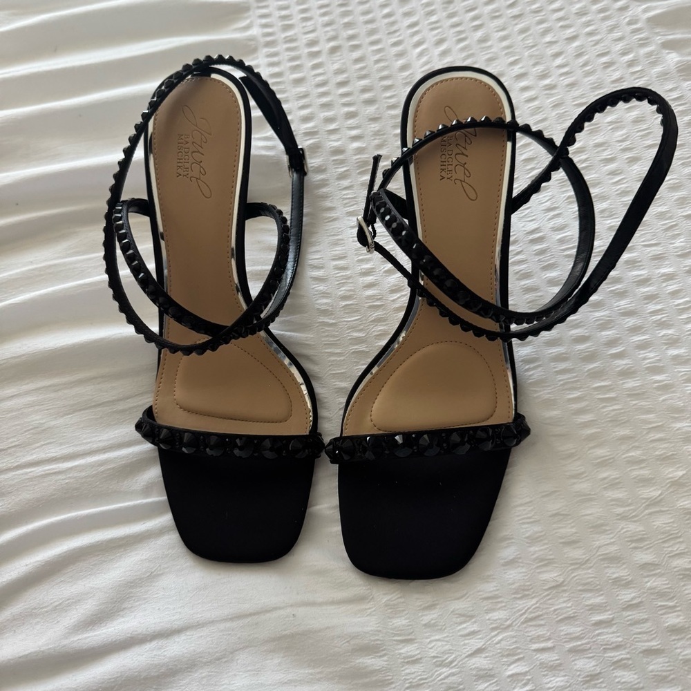 Jewel Badgley Mischka Elegant Black Strappy Heels - Picture 2 of 8